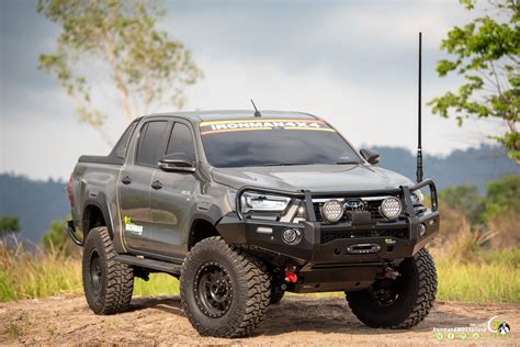 ironman hilux bullbar